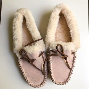 J Crew Pink Moccasin Slippers Size 9